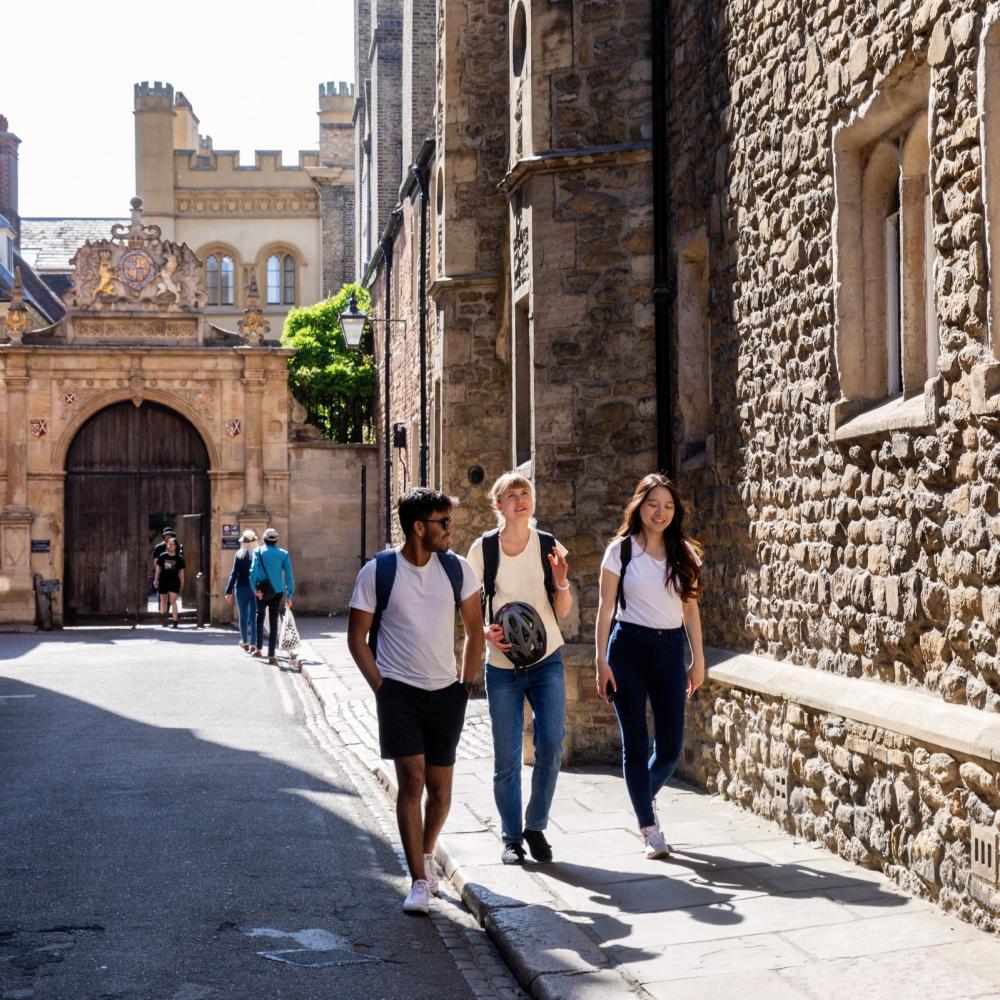 Students walking around Cambridge